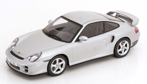 1:18 Porsche 911 (996) GT2 2001